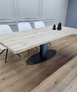 Alternative view of Eikenhout boomstam tafel met O-Onderstel Ovaal