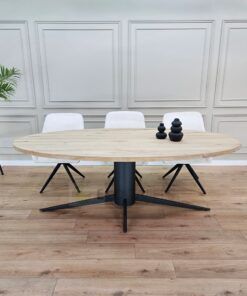 Eiken Ovale tafel met Otrix onderstel
