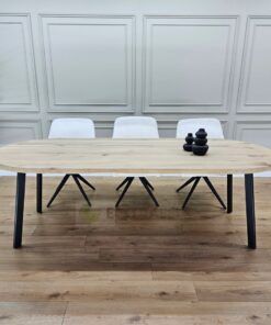 Eiken plat ovale tafel met Schuine poten