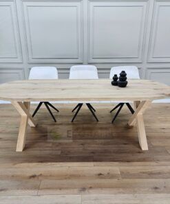 Eiken plat ovale tafel met eiken X poten
