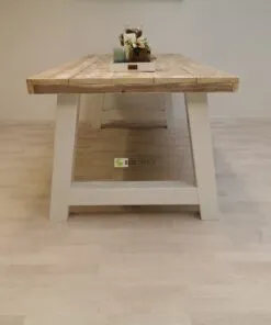 Alternative view of Industriële steigerhout tafel A-Onderstel