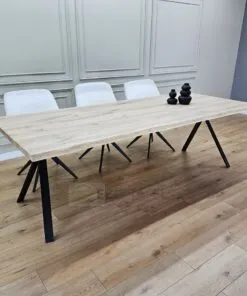 Alternative view of Eikenhout boomstam tafel met hoge Kik poten