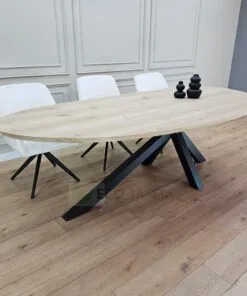 Alternative view of Eikenhout Organische tafel met Matrix-K onderstel