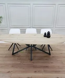 Eikenhout Organische tafel met Vlinder onderstel