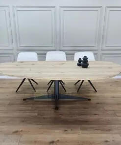 Eikenhout Organische tafel met Octo onderstel