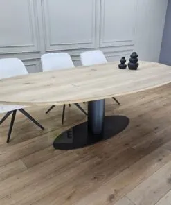 Alternative view of Eikenhout Organische tafel met O-Ovaal onderstel
