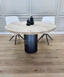Eiken ronde tafel met Buis onderstel